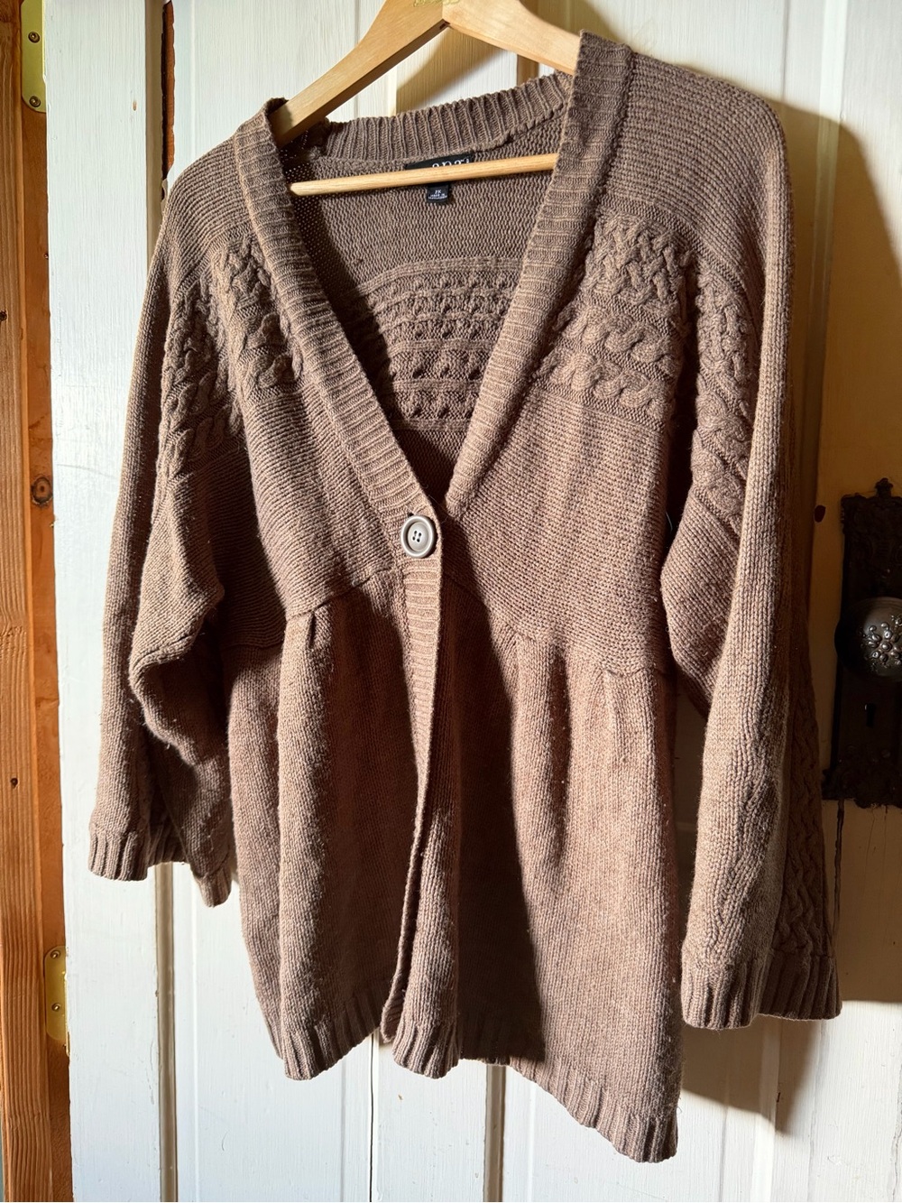 Chunky Knit Cardigan Sweater • Taupe Brown Cable Knit • Cozy Oversized